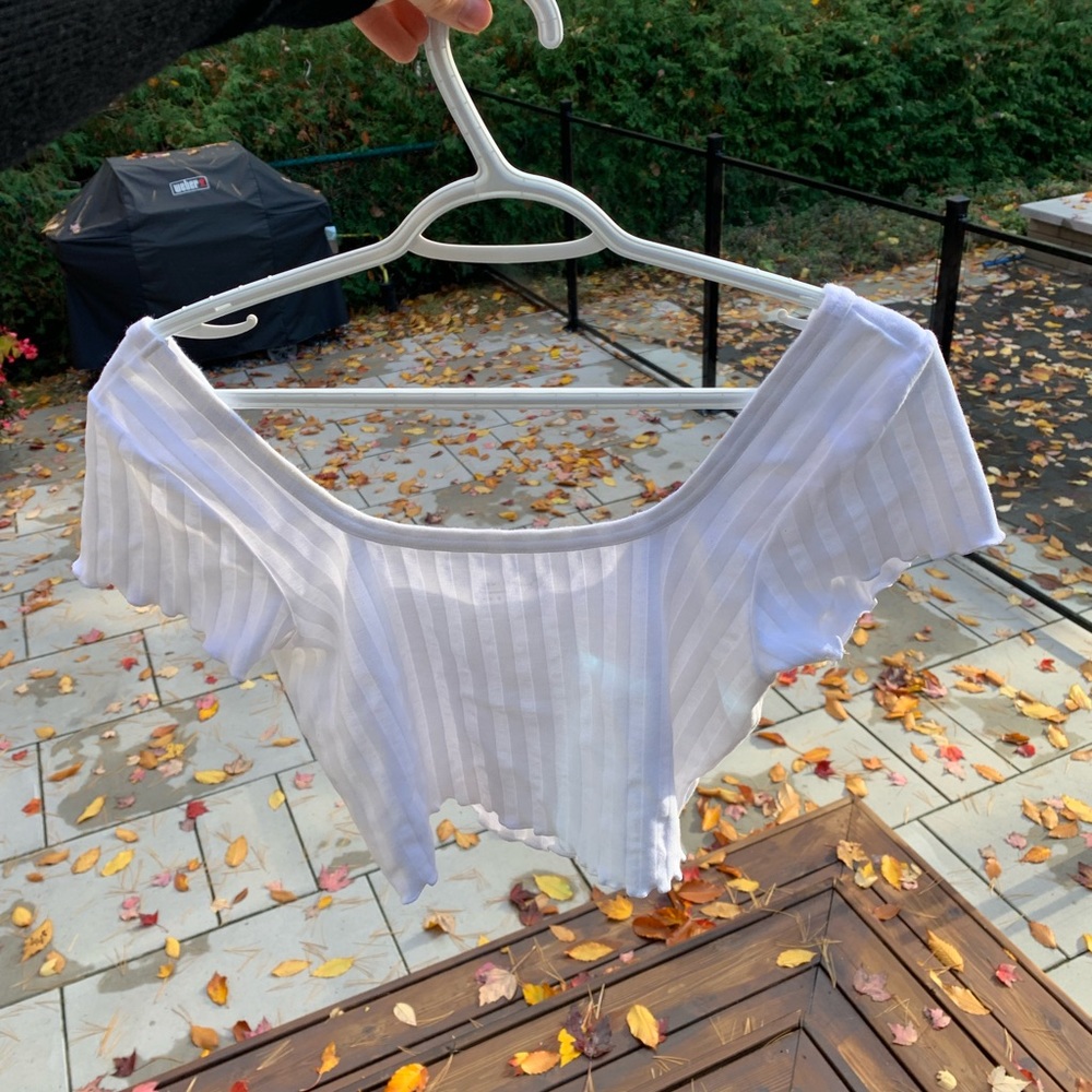 Aerie white top